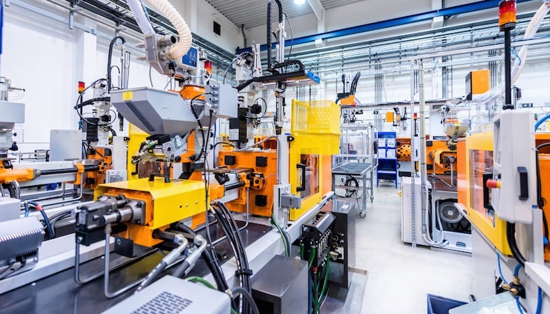 Injection-Molding-Equipment